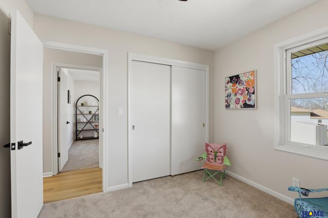 2801 N 74th Street, Lincoln, NE 68507