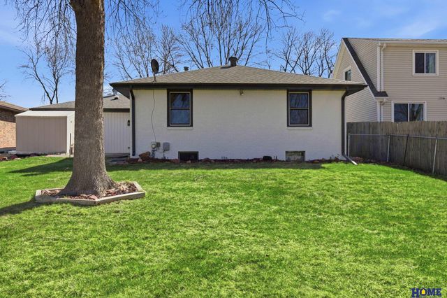 2801 N 74th Street, Lincoln, NE 68507