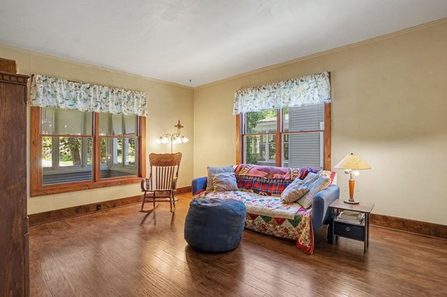 73 E 21st Street, Holland, MI 49423