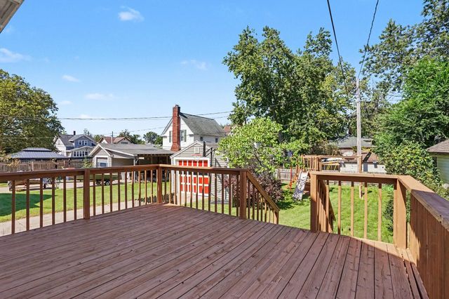 73 E 21st Street, Holland, MI 49423