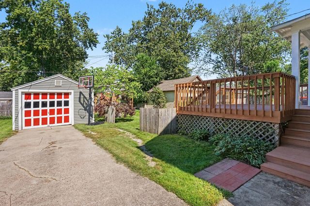 73 E 21st Street, Holland, MI 49423