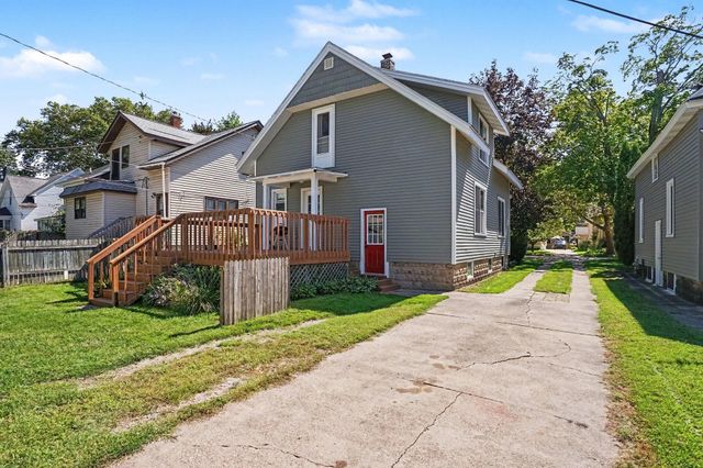 73 E 21st Street, Holland, MI 49423