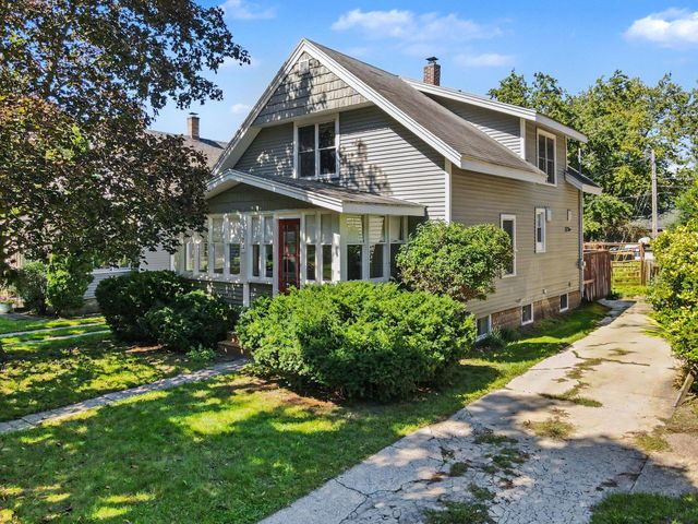 73 E 21st Street, Holland, MI 49423