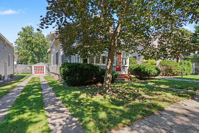 73 E 21st Street, Holland, MI 49423