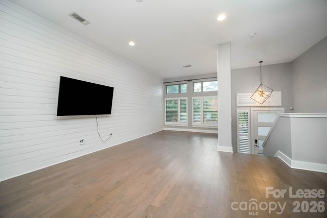 2006 Hawkins Street, Charlotte, NC 28203