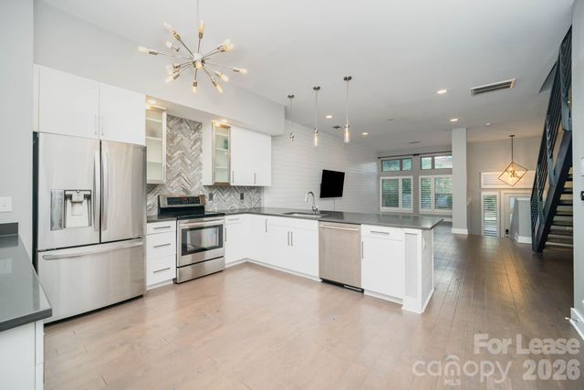 2006 Hawkins Street, Charlotte, NC 28203