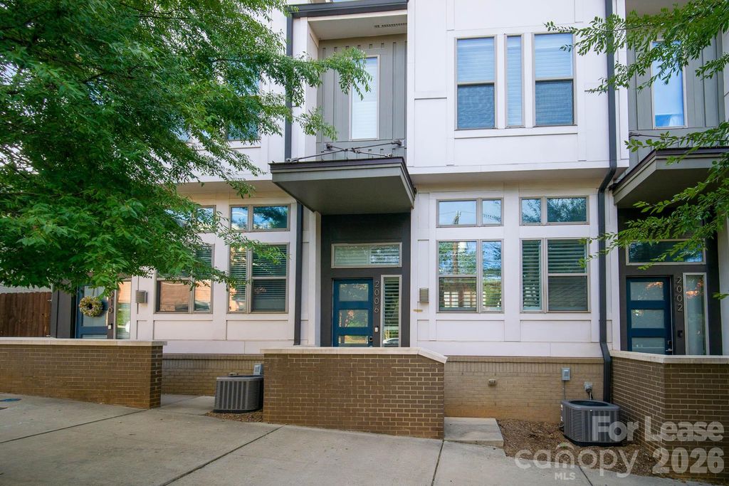 2006 Hawkins Street, Charlotte, NC 28203