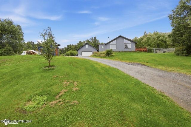 20262 E Birch Hill Drive, Palmer, AK 99645