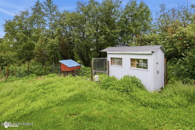20262 E Birch Hill Drive, Palmer, AK 99645