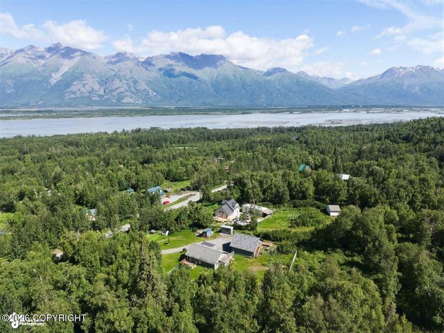 20262 E Birch Hill Drive, Palmer, AK 99645
