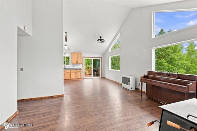 20262 E Birch Hill Drive, Palmer, AK 99645