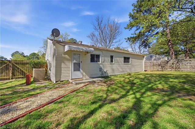 3301 Opoho CRES, Chesapeake, VA 23321