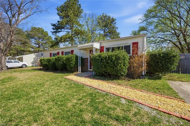 3301 Opoho CRES, Chesapeake, VA 23321