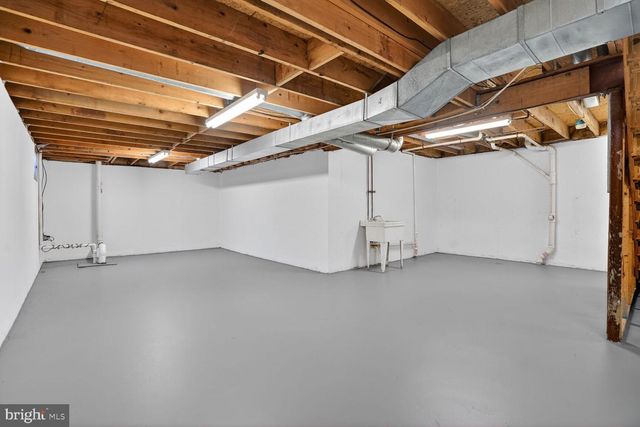 5502 BUGGY WHIP DR, Centreville, VA 20120