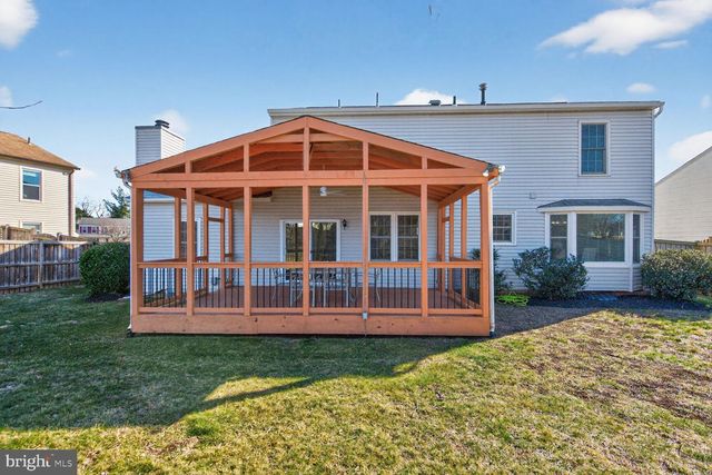 5502 BUGGY WHIP DR, Centreville, VA 20120