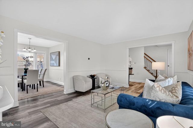 5502 BUGGY WHIP DR, Centreville, VA 20120