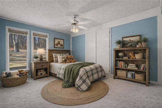 6300 Claywood Lane, Fayetteville, AR 72703