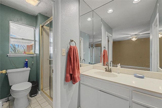 6300 Claywood Lane, Fayetteville, AR 72703