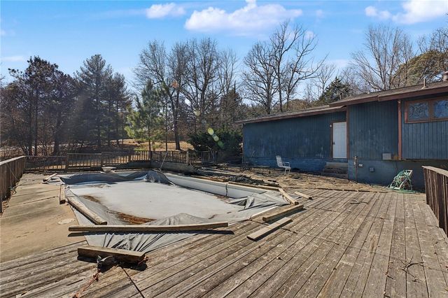 6300 Claywood Lane, Fayetteville, AR 72703