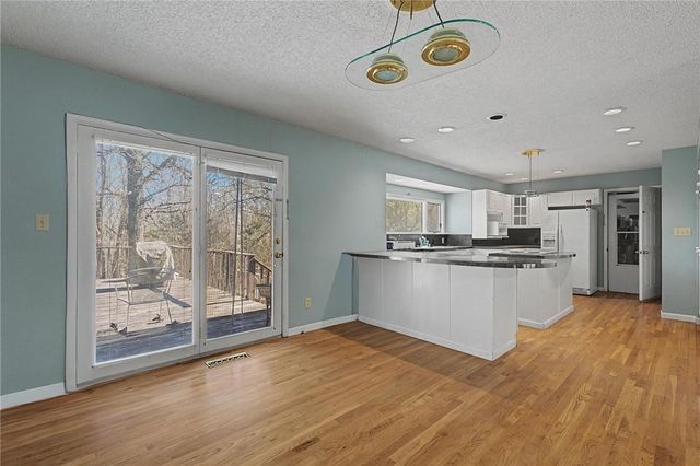 6300 Claywood Lane, Fayetteville, AR 72703