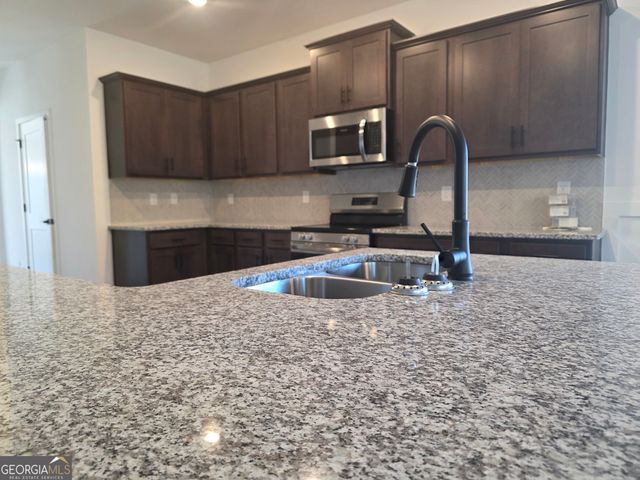 171 Harbor Drive, Macon, GA 31220