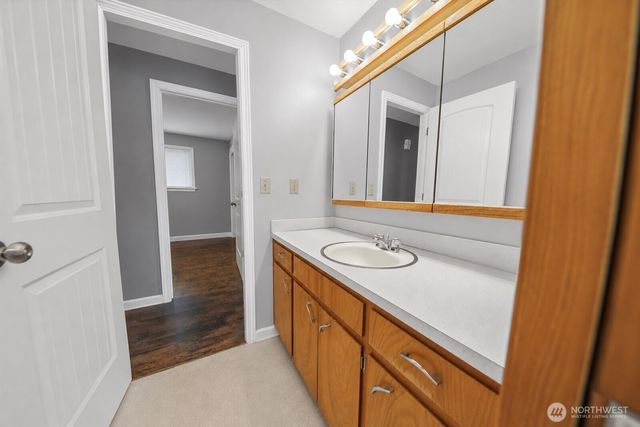 9015 Winona Street SW, Lakewood, WA 98498