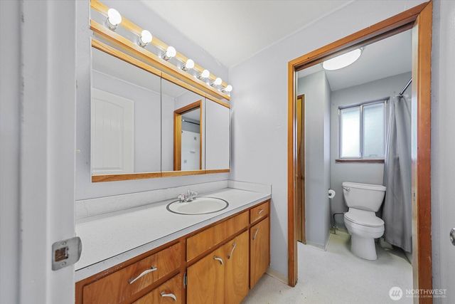 9015 Winona Street SW, Lakewood, WA 98498
