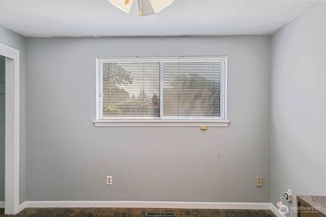 9015 Winona Street SW, Lakewood, WA 98498