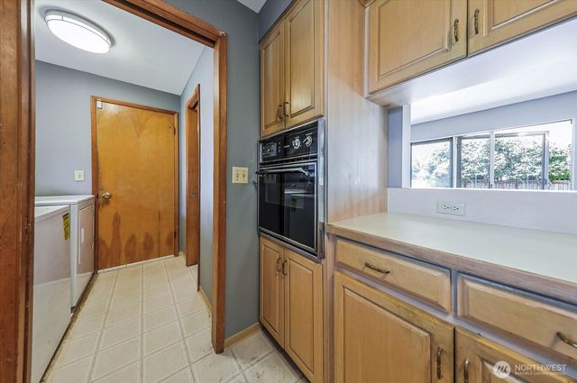 9015 Winona Street SW, Lakewood, WA 98498