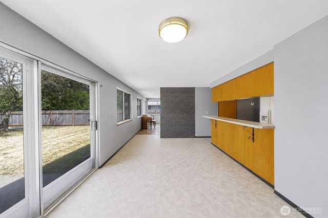 9015 Winona Street SW, Lakewood, WA 98498
