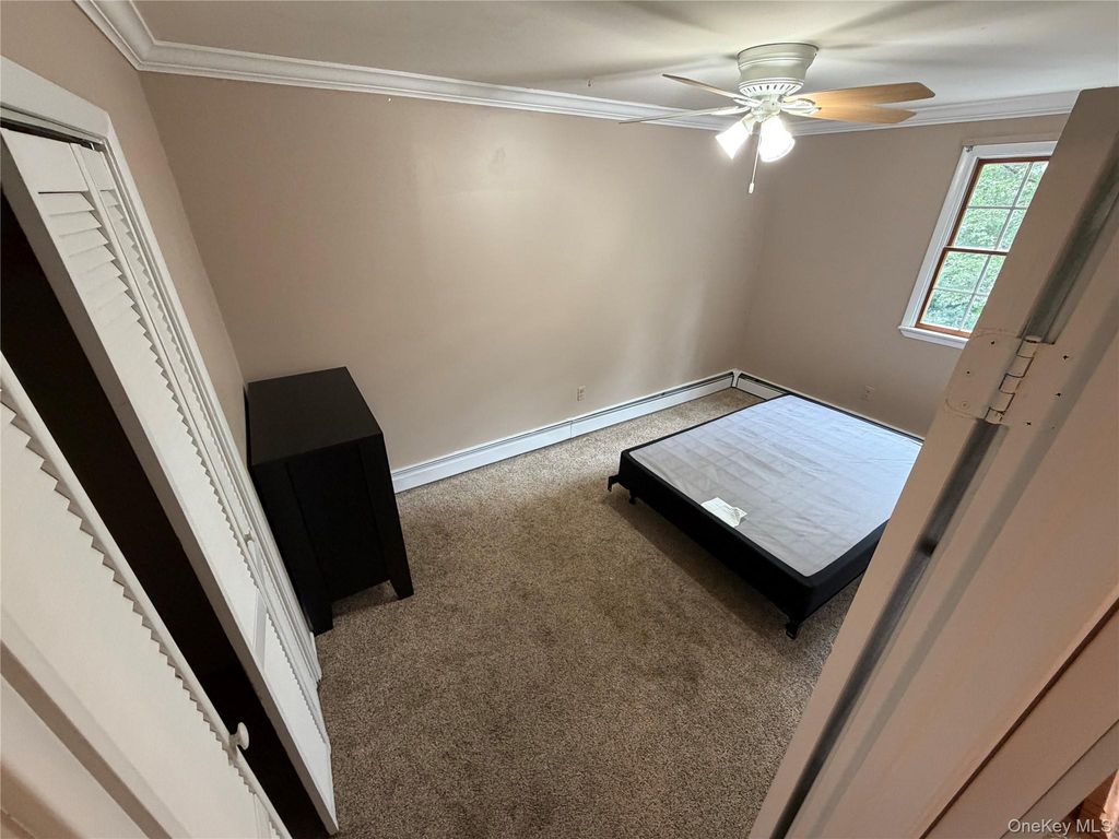 928 Connetquot Avenue, Central Islip, NY 11722 — photo 5
