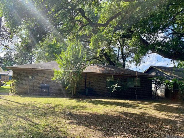 1646 Theron Dr, Baton Rouge, LA 70810