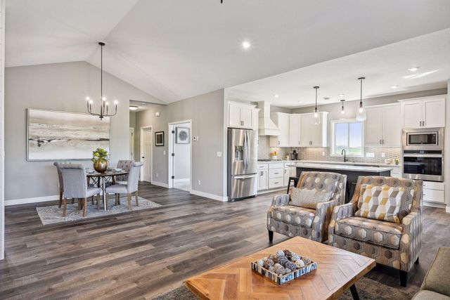 22574 Thrush Street NW, Oak Grove, MN 55005