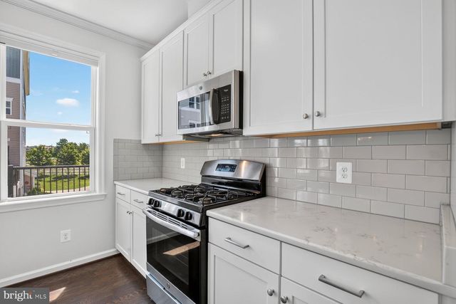 24498 AMHERST FOREST TER, Aldie, VA 20105
