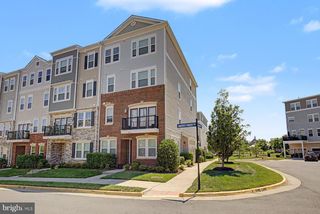 24498 AMHERST FOREST TER, Aldie, VA 20105