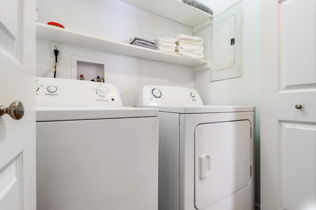 1728 Pinckney Park Drive B, Charleston, SC 29407