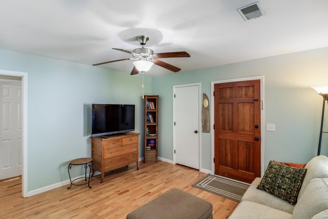 1728 Pinckney Park Drive B, Charleston, SC 29407