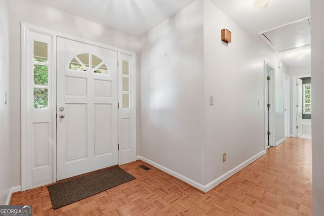 8 John Street, Winder, GA 30680