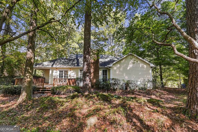 8 John Street, Winder, GA 30680