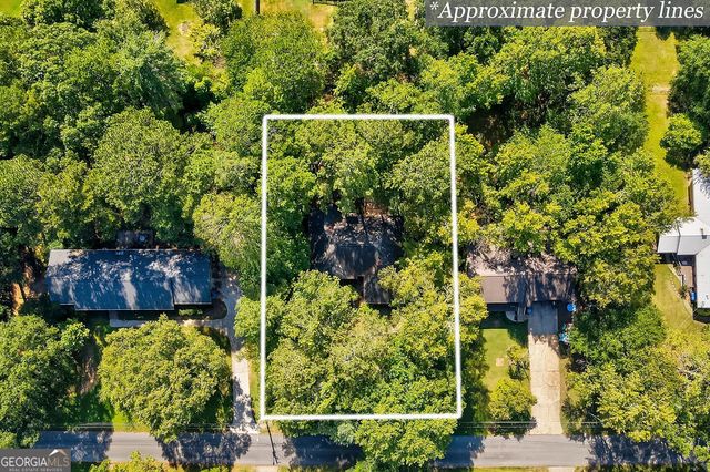 8 John Street, Winder, GA 30680