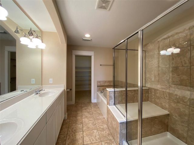 2833 Seaside Drive, Seabrook, TX 77586