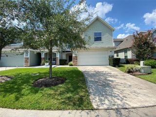 2833 Seaside Drive, Seabrook, TX 77586