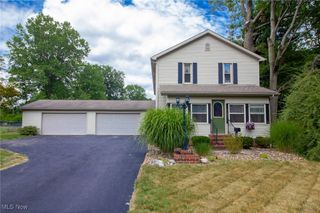2128 Lyon Boulevard, Poland, OH 44514