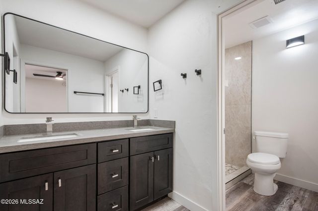 2229 W Window Rock Drive, Tucson, AZ 85745
