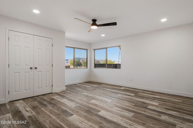 2229 W Window Rock Drive, Tucson, AZ 85745