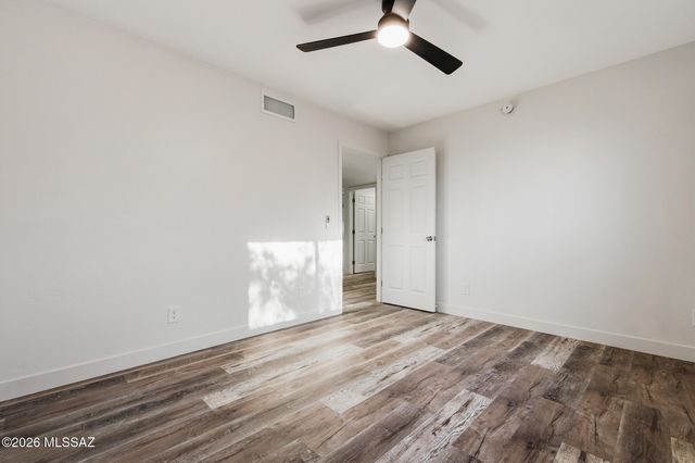 2229 W Window Rock Drive, Tucson, AZ 85745