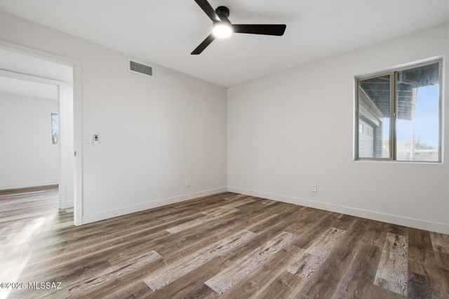 2229 W Window Rock Drive, Tucson, AZ 85745