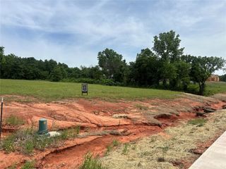 1225 Layla LN, Blanchard, OK 73010