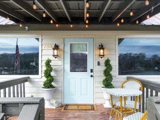 784 Lake Logan Rd, Ardmore, TN 38449