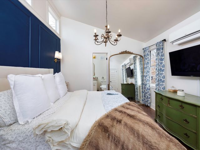 784 Lake Logan Rd, Ardmore, TN 38449